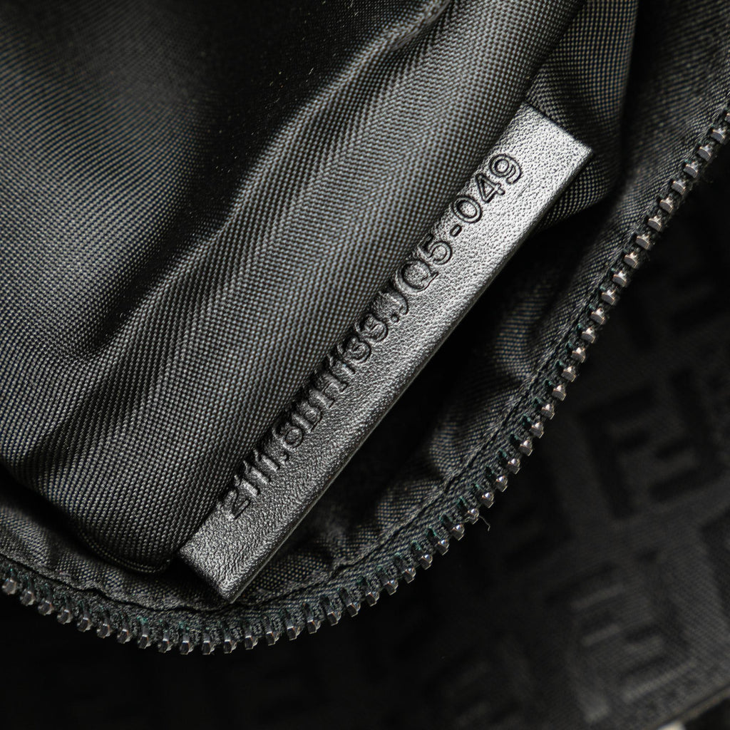 Fendi Zucchino Canvas Tote (SHG-xQihWw)