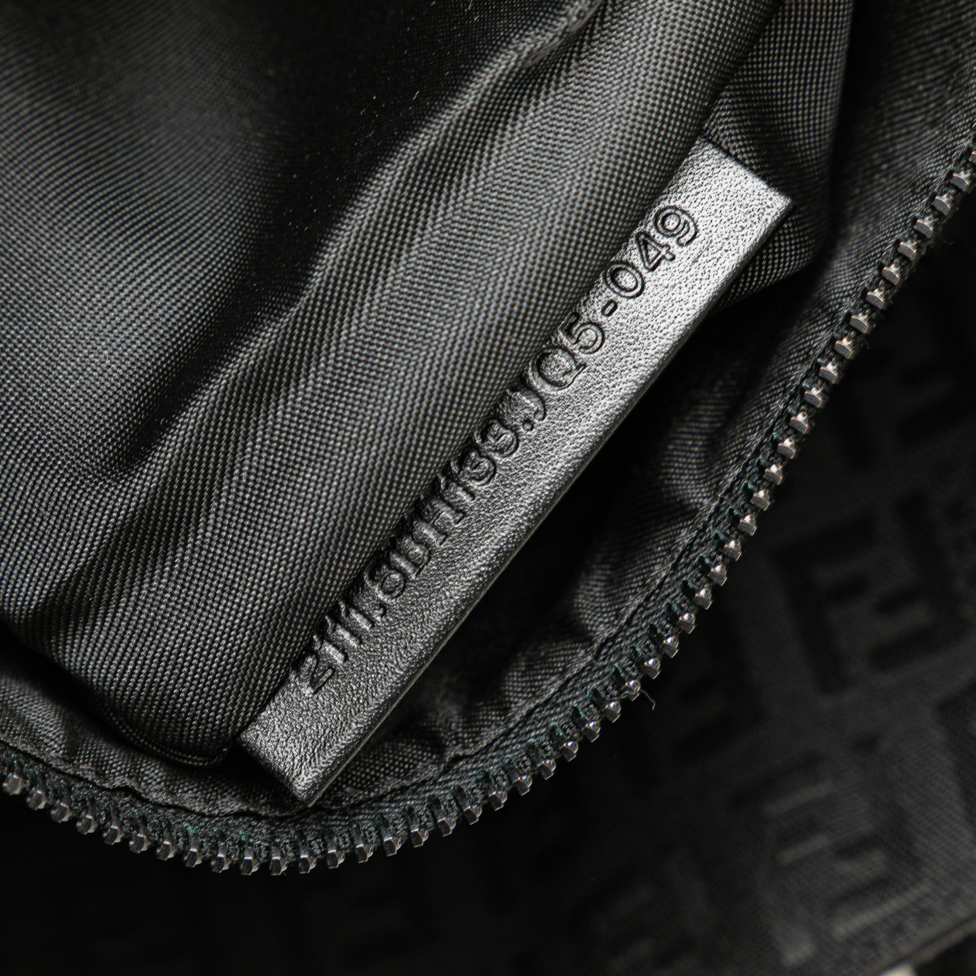 Fendi Zucchino Canvas Tote (SHG-xQihWw)