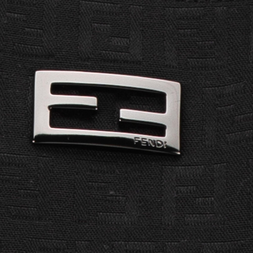 Fendi Zucchino Canvas Tote (SHG-xQihWw)