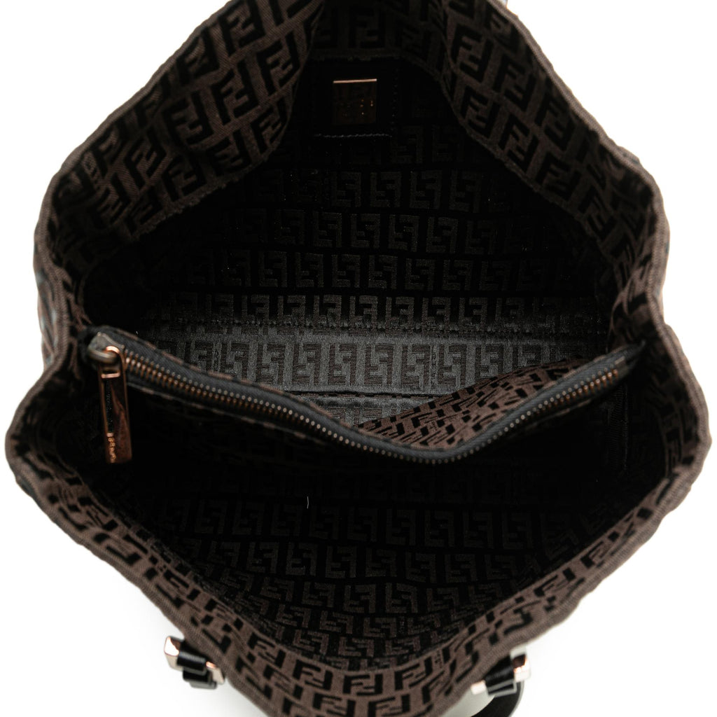 Fendi Zucchino Canvas Tote (SHG-PcOIAU)