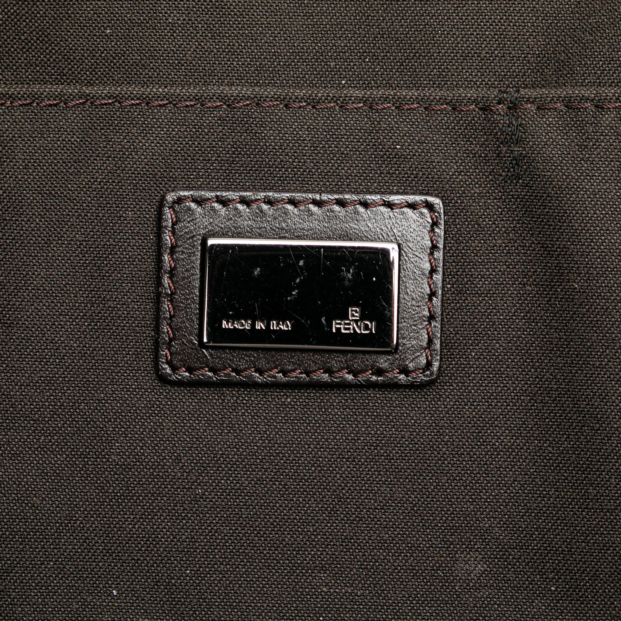 Fendi Zucchino Canvas Tote (SHG-ESYK03)