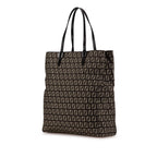 Fendi Zucchino Canvas Tote (SHG-XLcEjY)