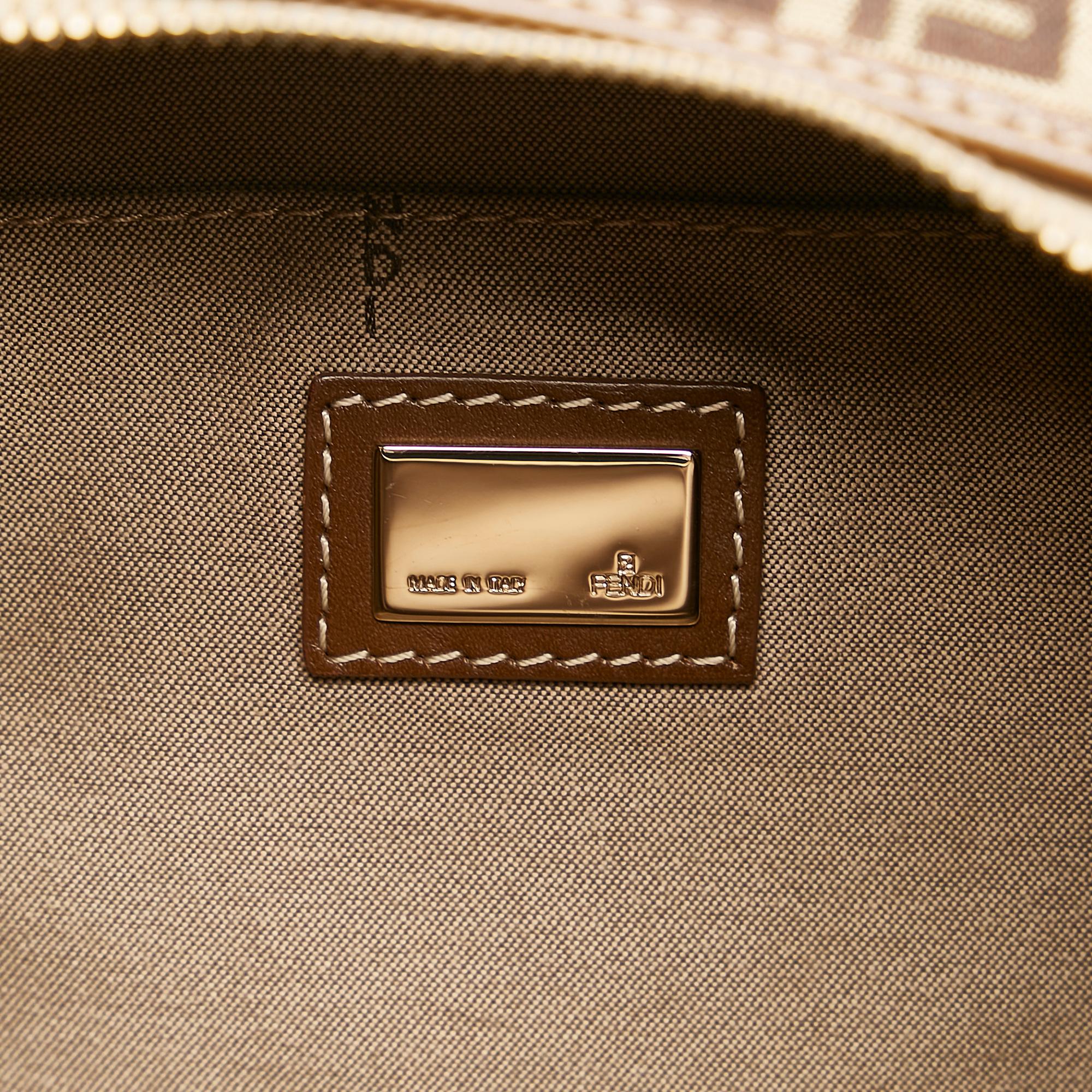 Fendi Zucchino Chef Hobo (SHG-43s95t)