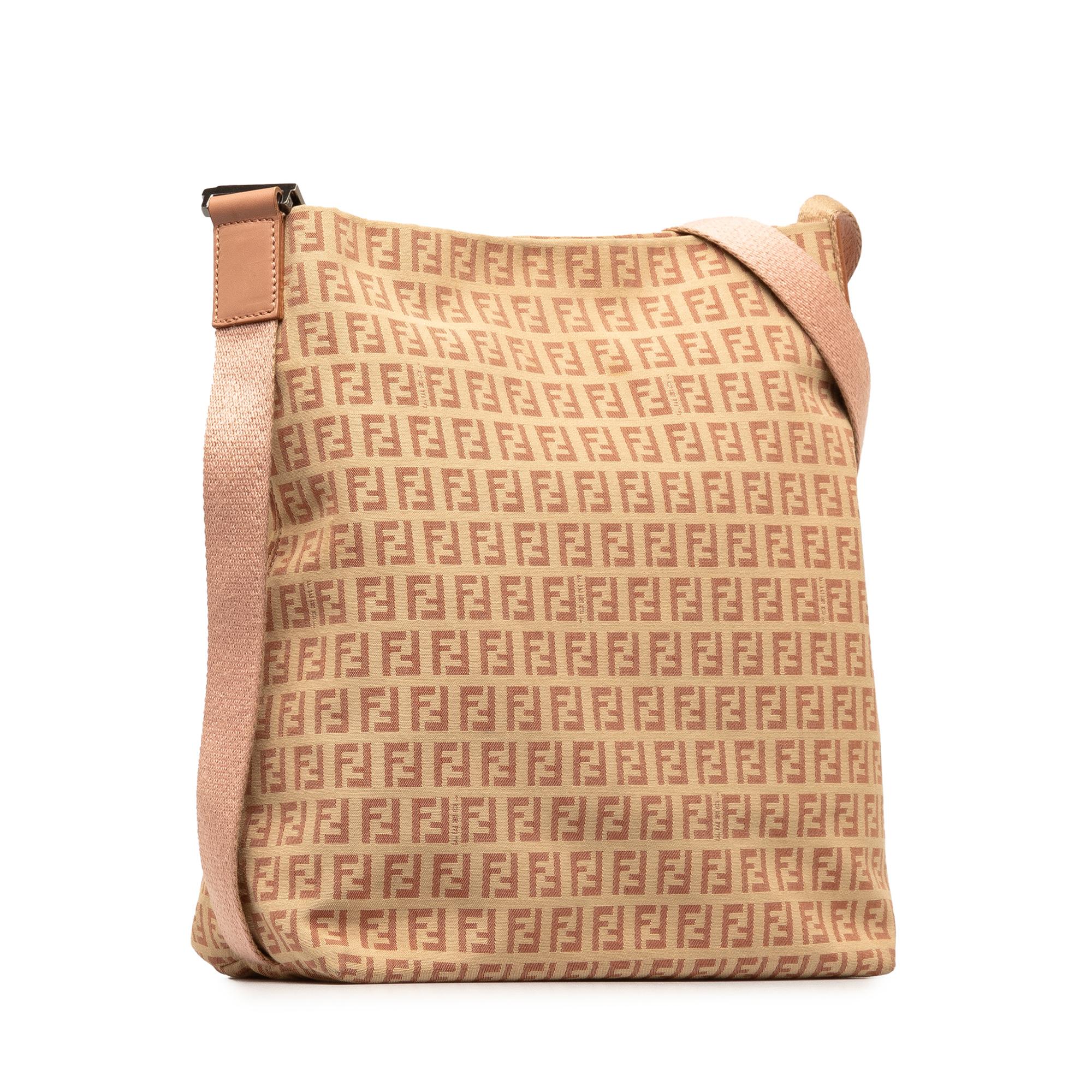 Fendi Zucchino Crossbody (SHG-7krcmH)