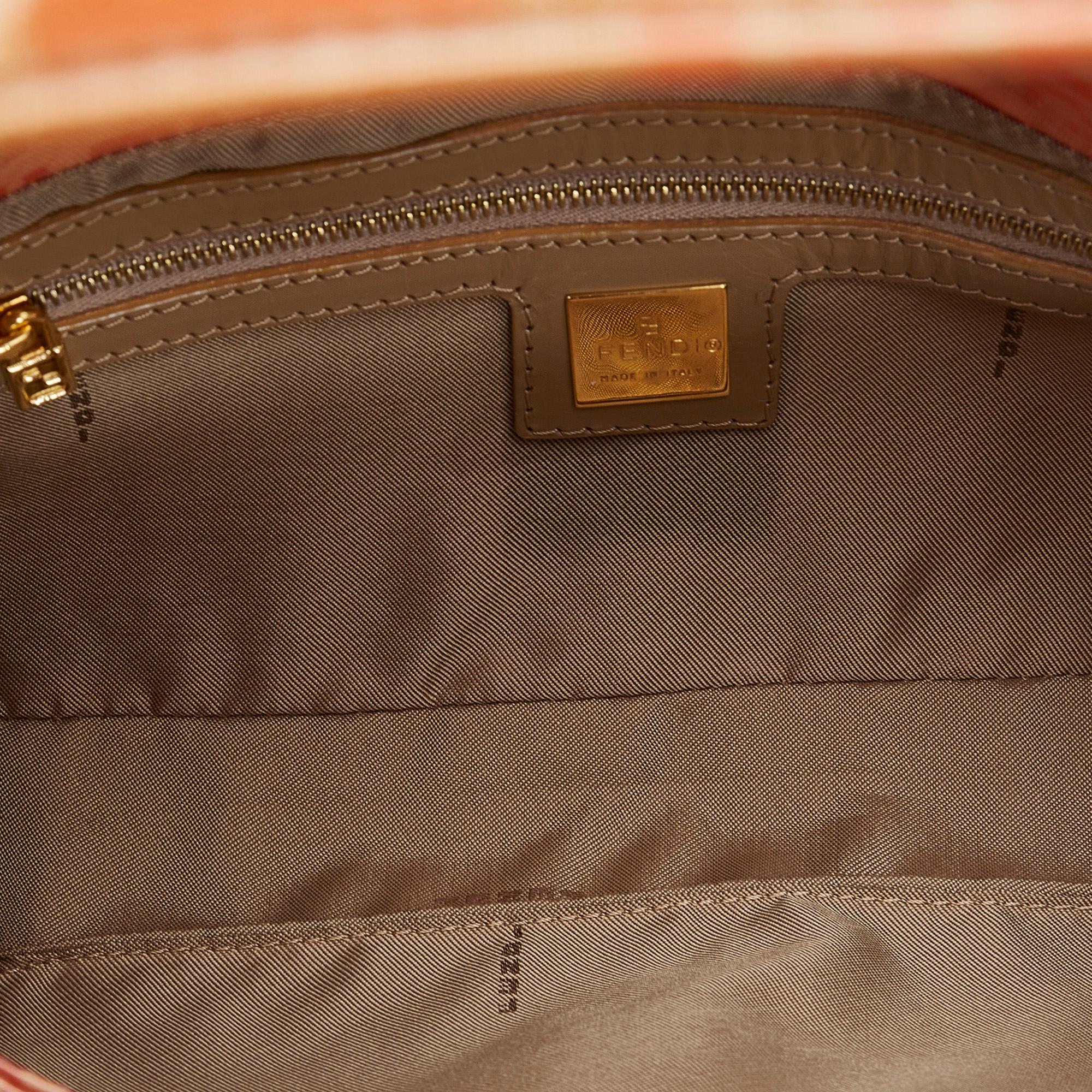 Fendi Zucchino Crystal Baguette (SHG-nLqZWD)