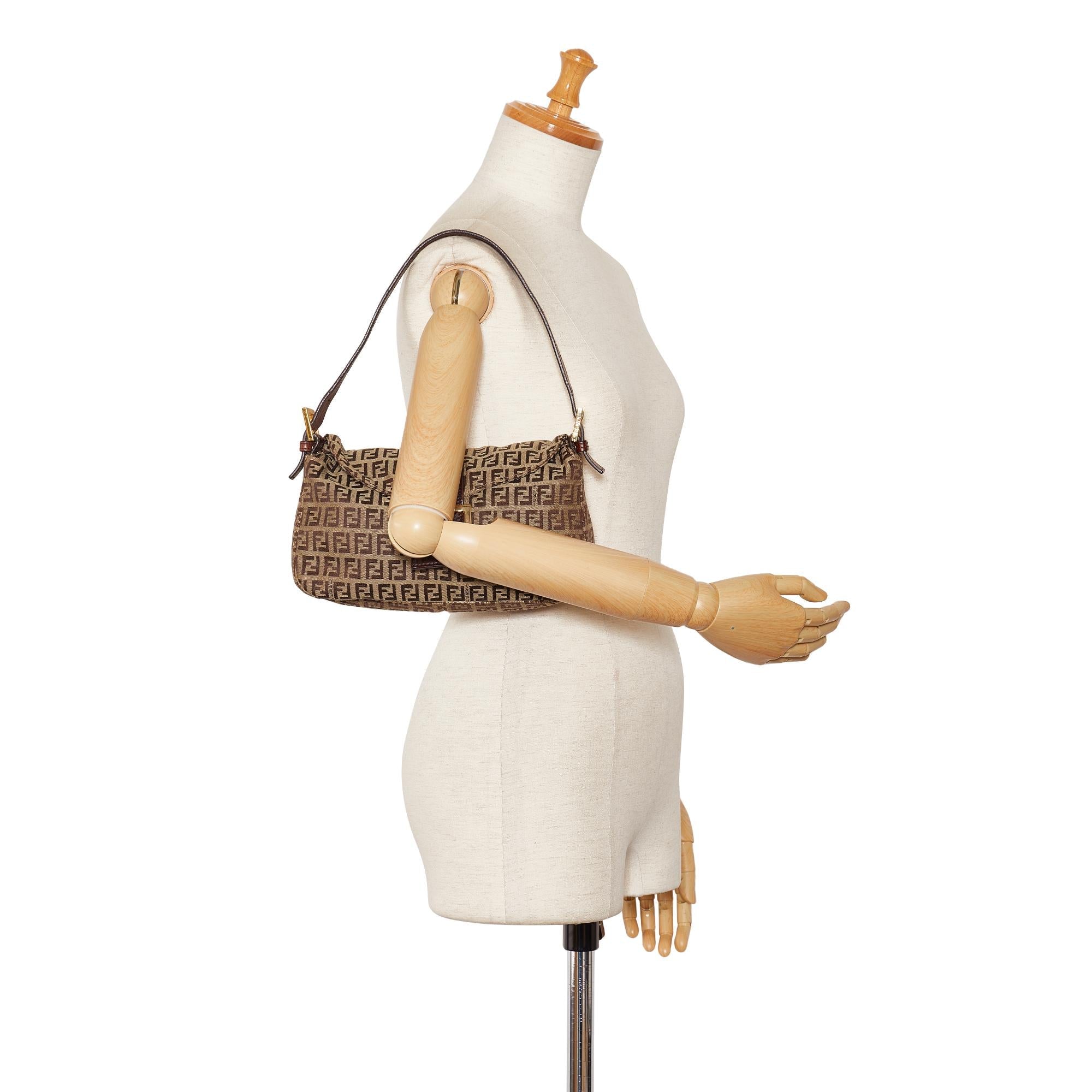 Fendi Zucchino Double Flap Baguette (SHG-30Rj5M)