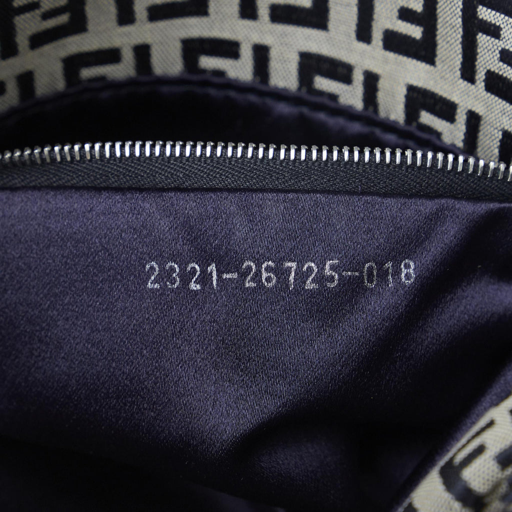 Fendi Zucchino Double Flap Baguette (SHG-hVuyFH)