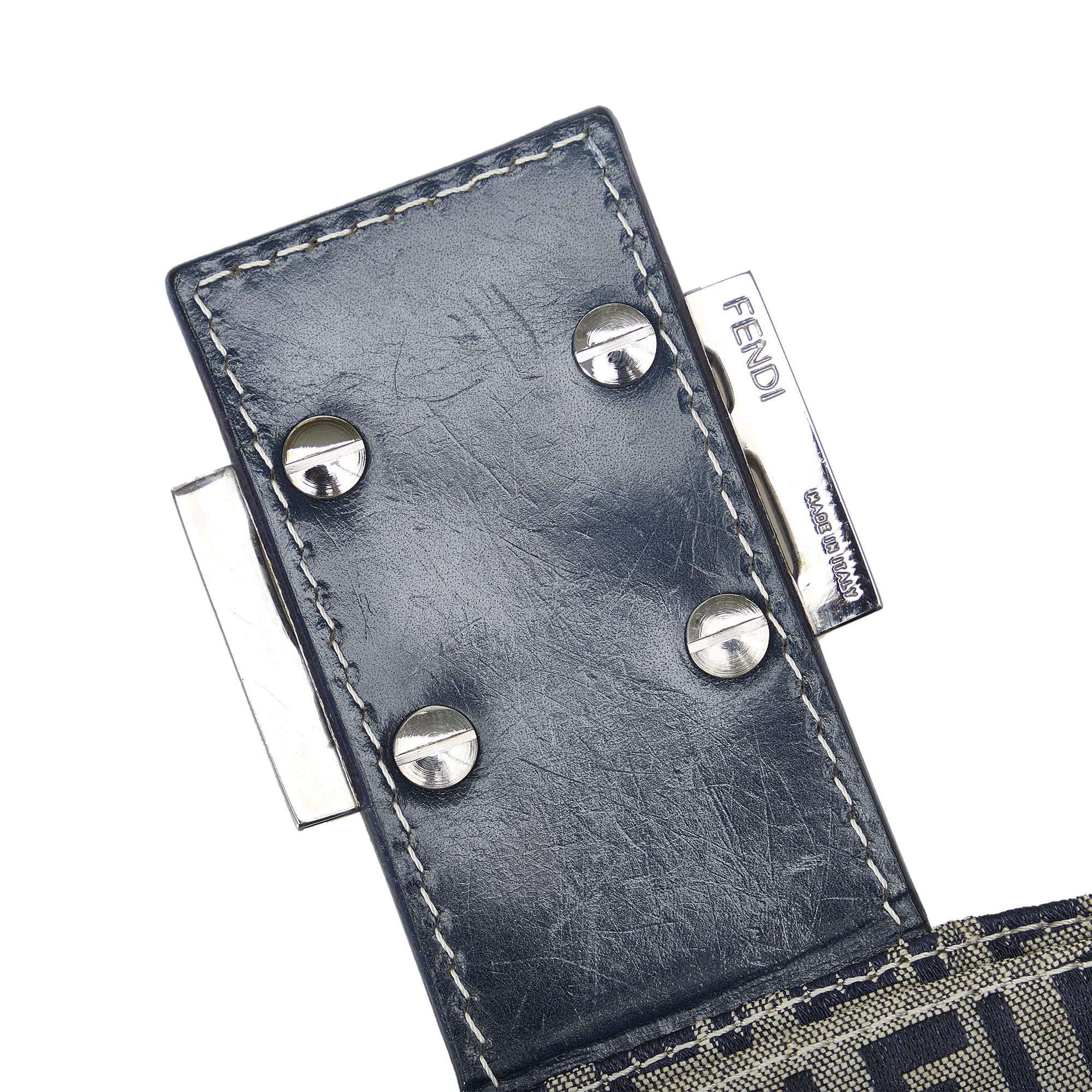 Fendi Zucchino Double Flap Baguette (SHG-hVuyFH)