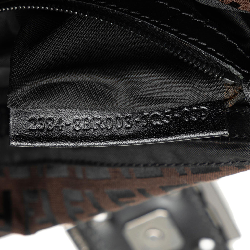 Fendi Zucchino Double Flap Baguette (SHG-WAc2kE)