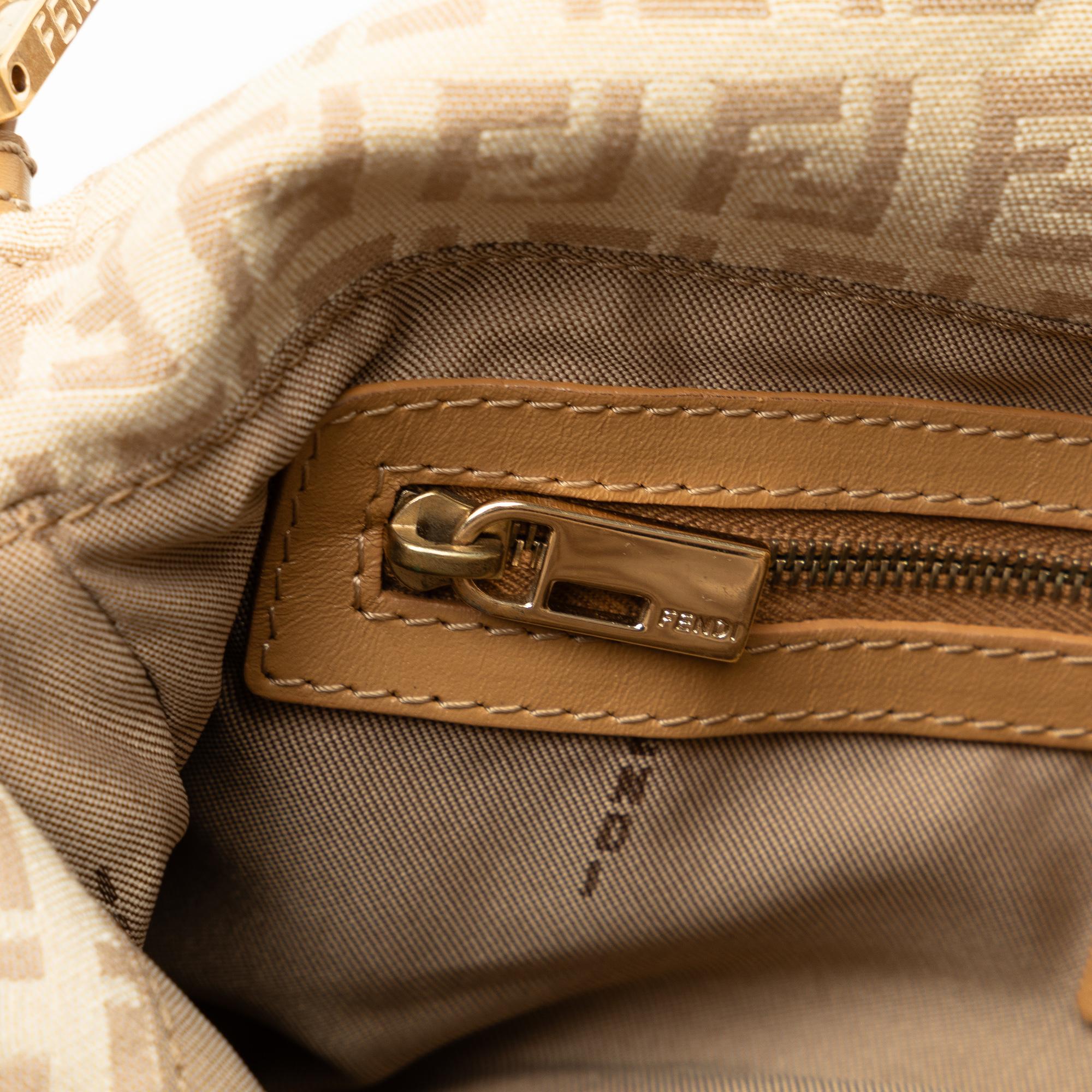 Fendi Zucchino Double Flap Baguette (SHG-v7ZGVv)