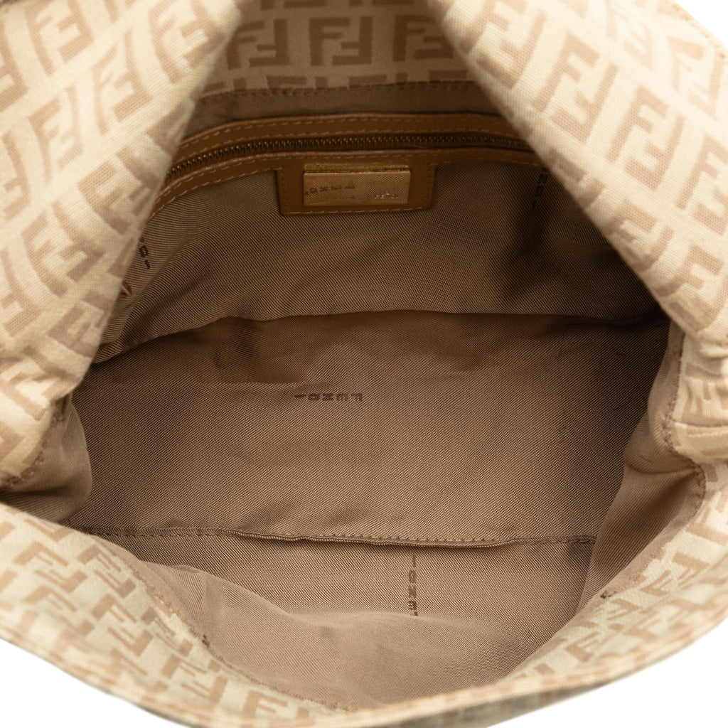 Fendi Zucchino Double Flap Baguette (SHG-v7ZGVv)