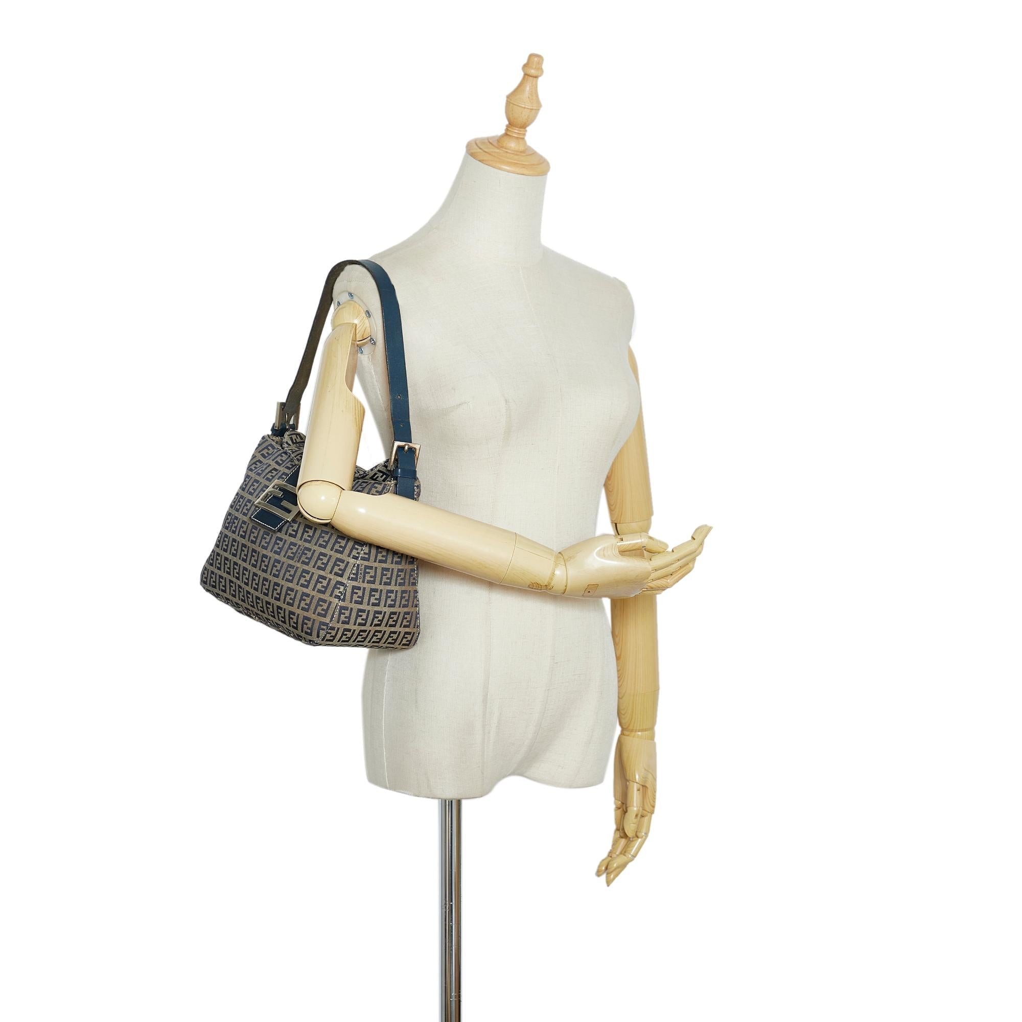 Fendi Zucchino Double Flap (SHG-I7mby0)