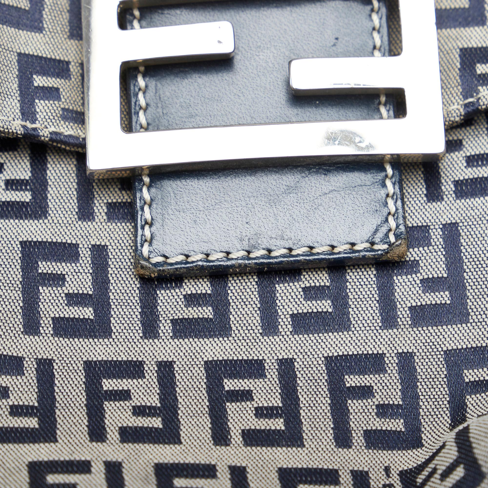 Fendi Zucchino Double Flap (SHG-BQcjg1)