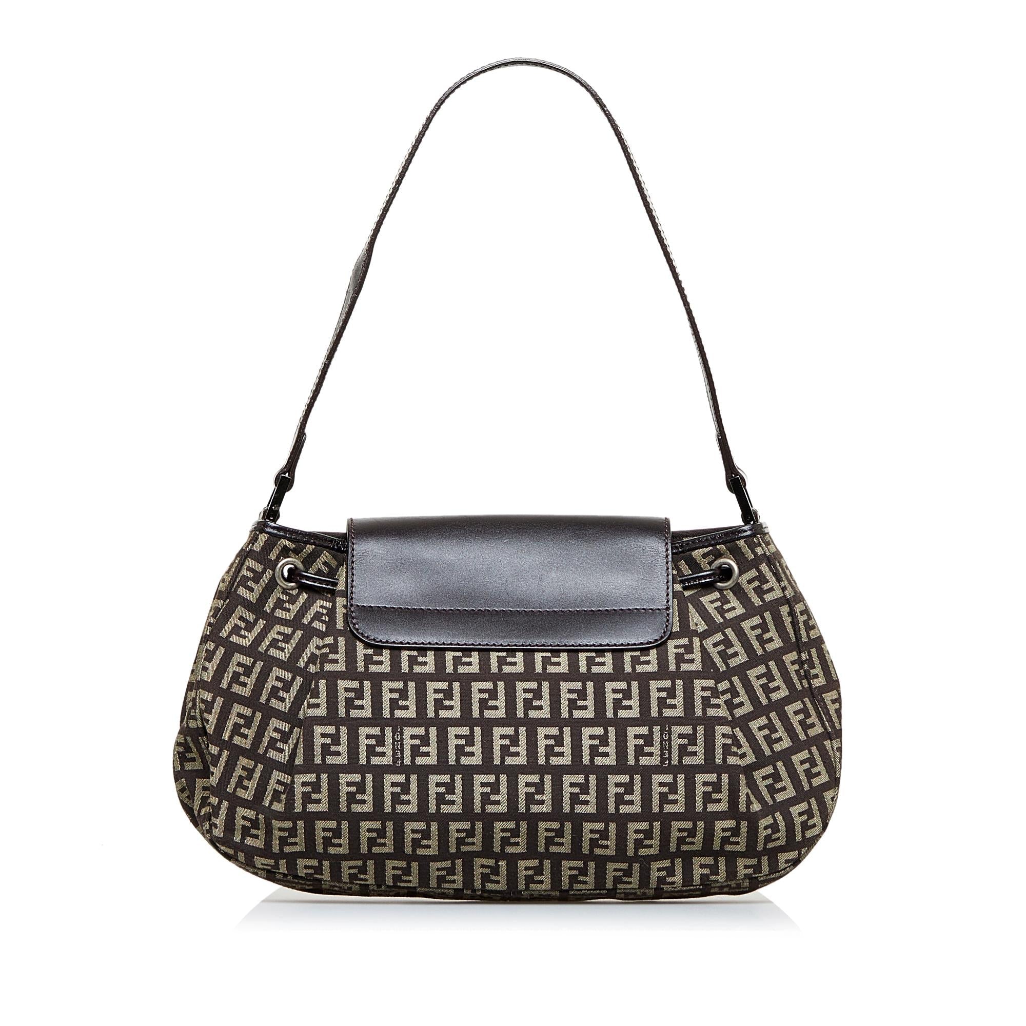 Fendi Zucchino Drawstring Baguette (SHG-dlGIc3)