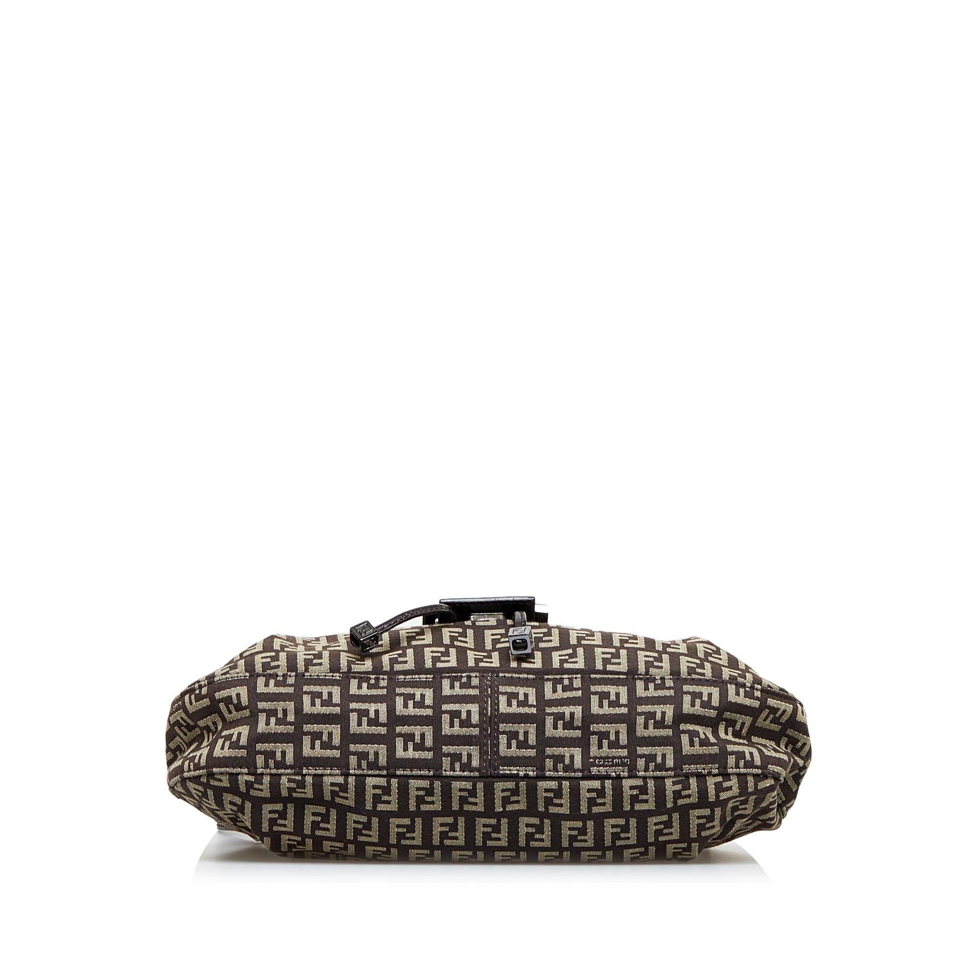 Fendi Zucchino Drawstring Baguette (SHG-dlGIc3)