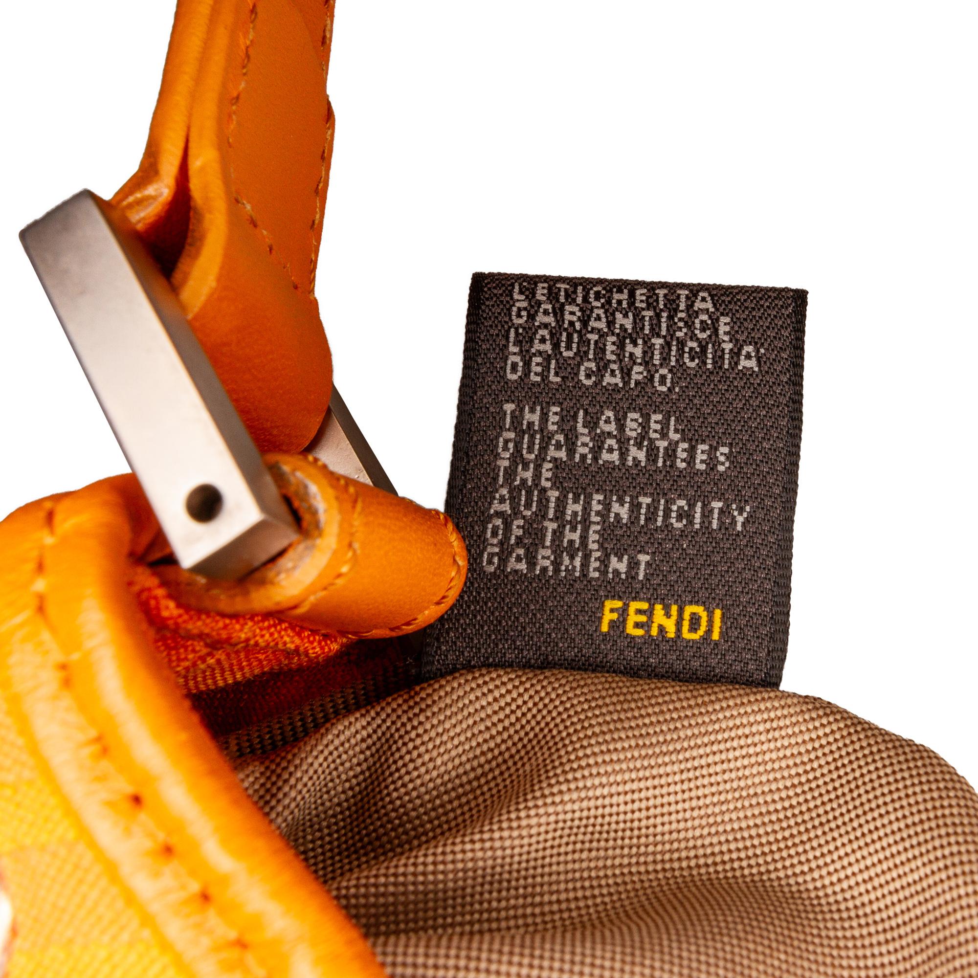Fendi Zucchino Drawstring Baguette (SHG-sHNIuC)