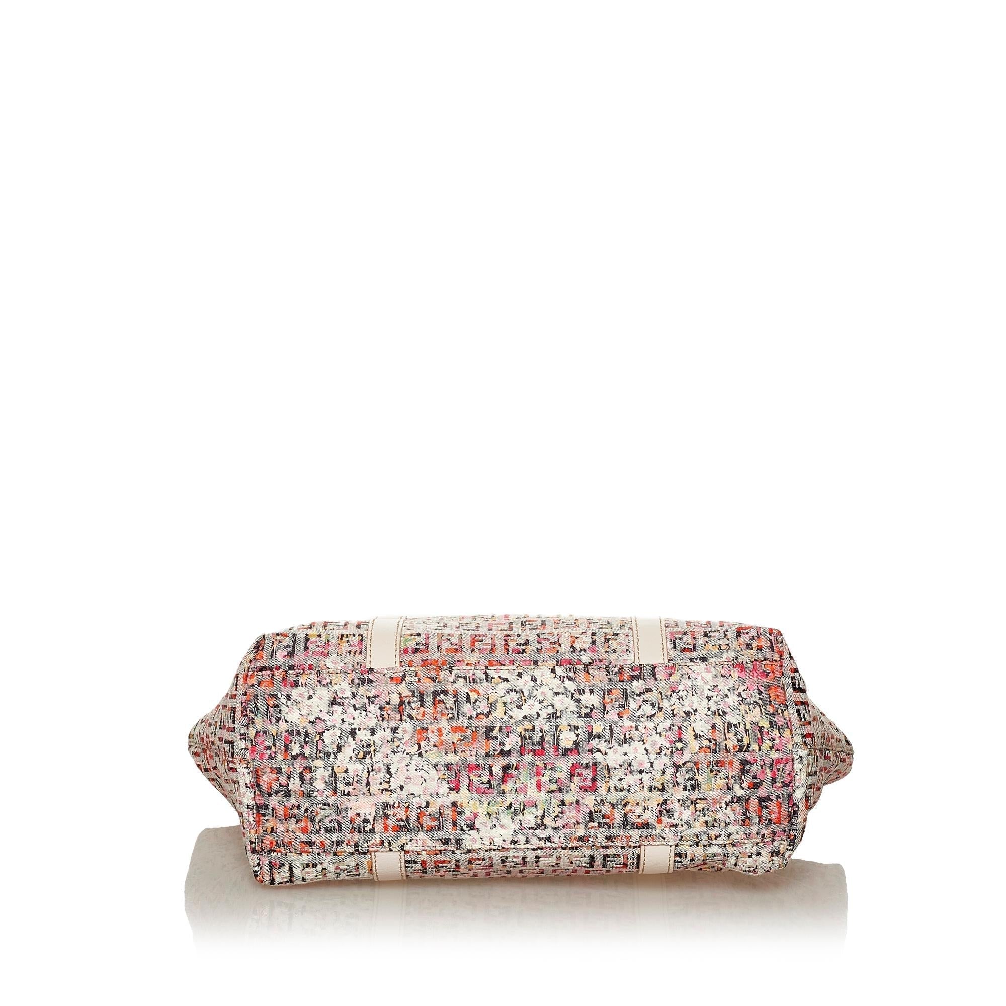 Fendi Zucchino Floral Tote Bag (SHG-28531)