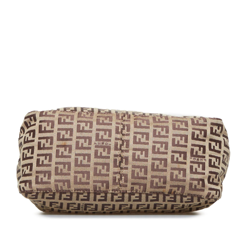 Fendi Zucchino Handbag (SHG-U2QxVs)