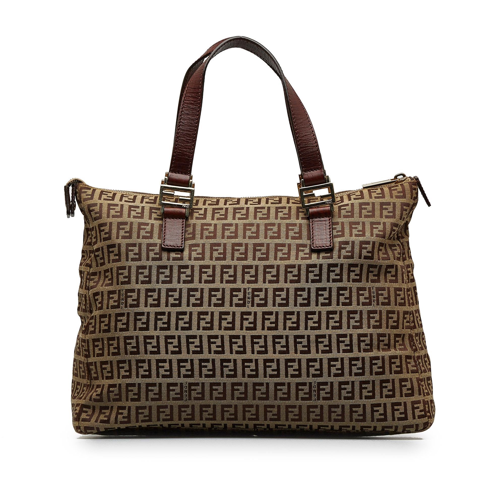 Fendi Zucchino Handbag (SHG-aIPAot)