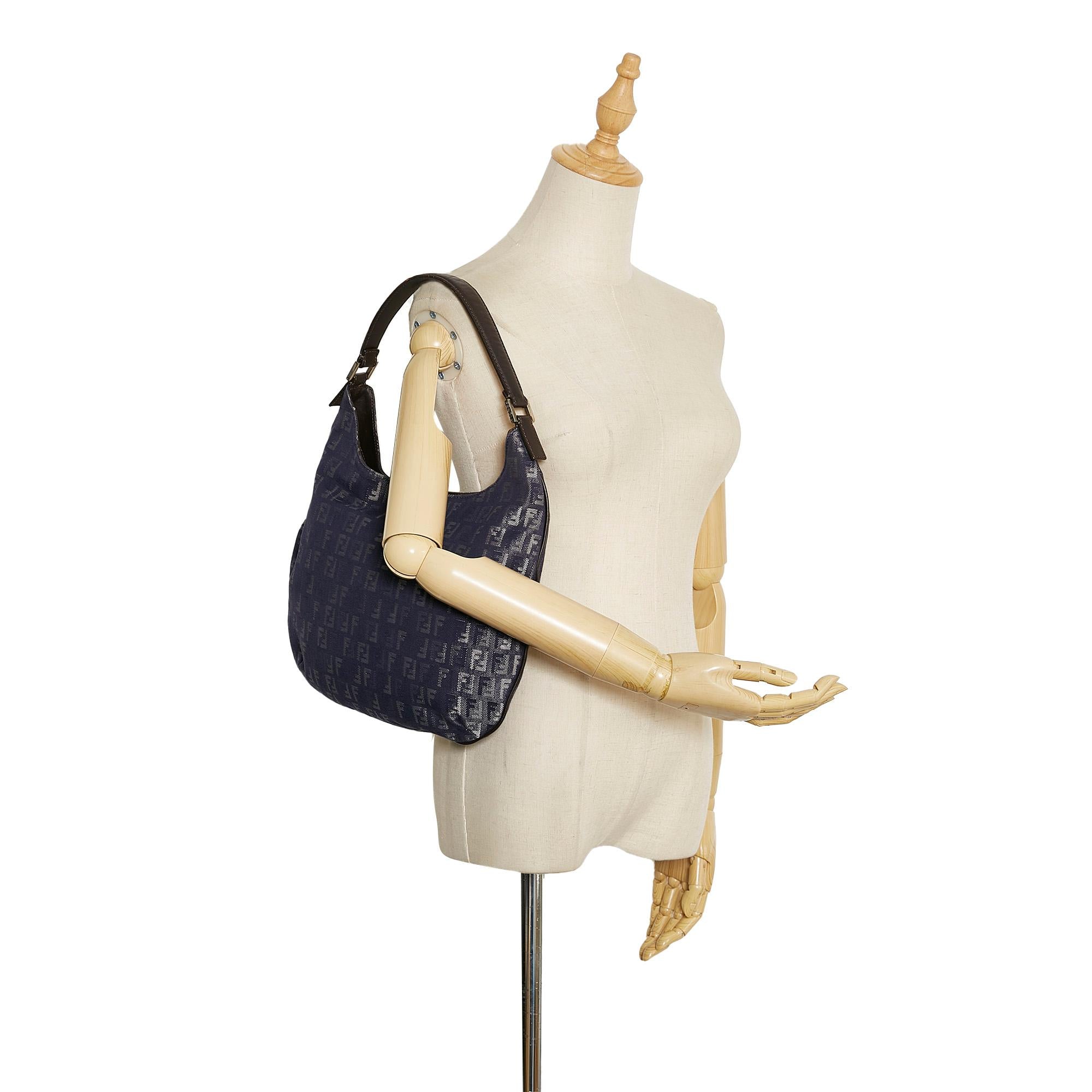Fendi Zucchino Hobo (SHG-37736)