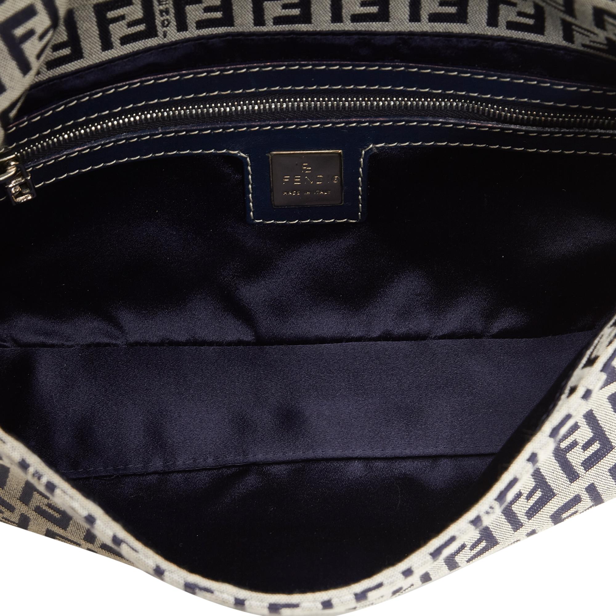 Fendi Zucchino Mamma Baguette (SHG-YCshwr)