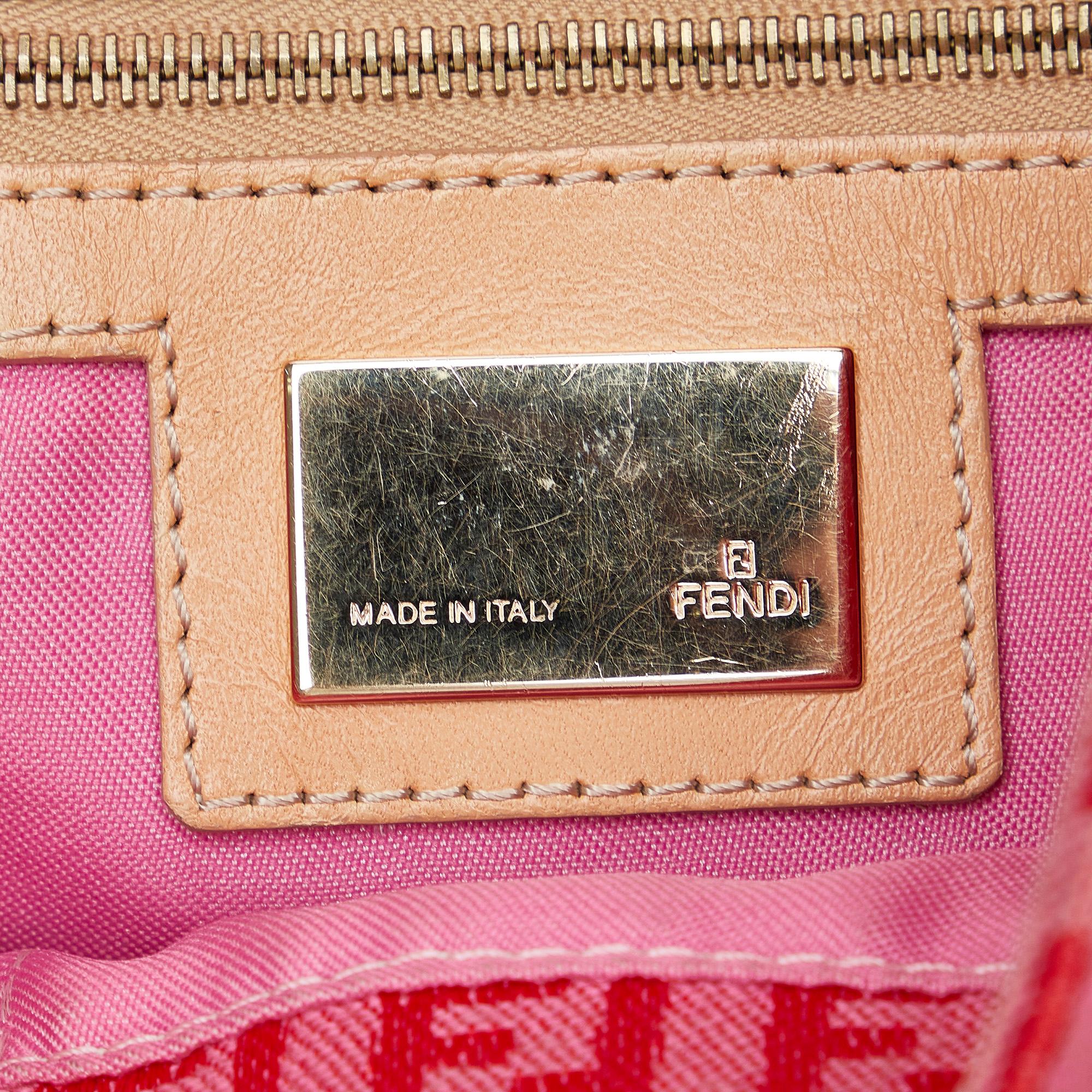 Fendi Zucchino Mamma Forever (SHG-TQ3PpJ)