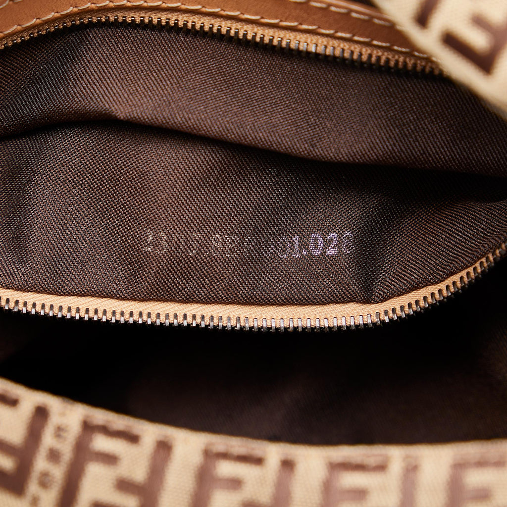 Fendi Zucchino Mamma Forever (SHG-VNz1Wu)