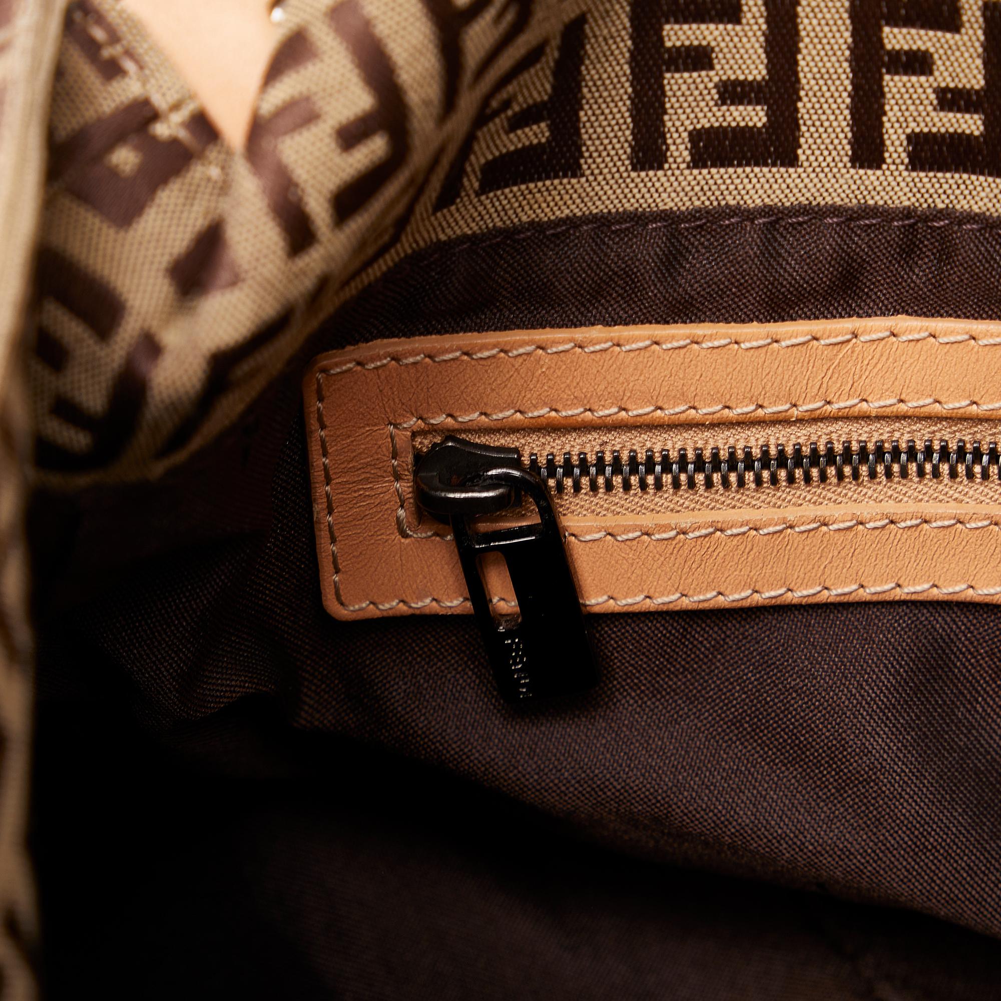 Fendi Zucchino Mamma Forever (SHG-VNz1Wu)