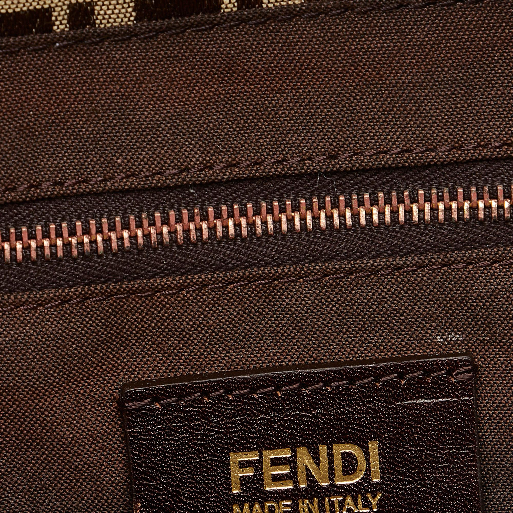 Fendi Zucchino Mamma Forever (SHG-GahrG7)