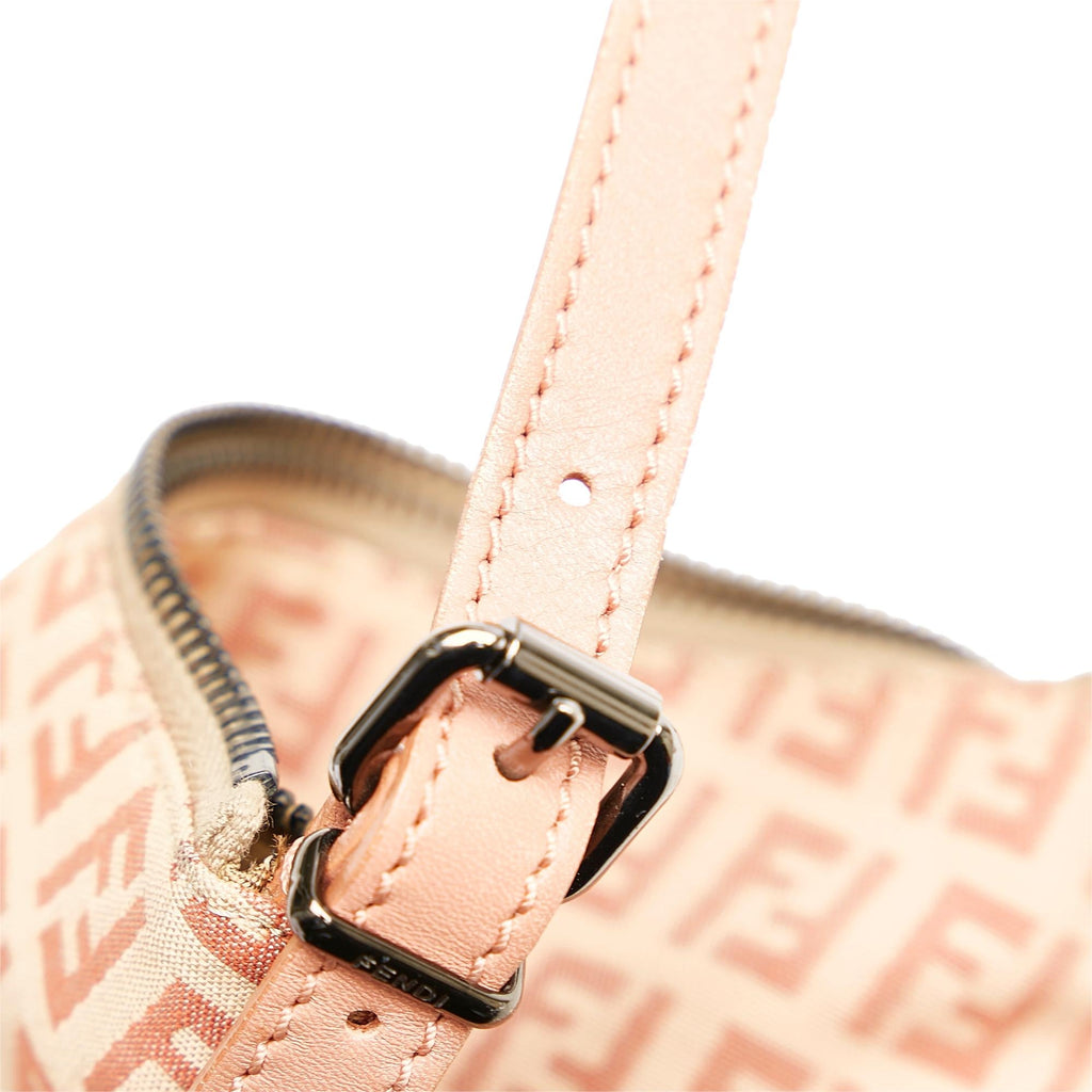 Fendi Zucchino Oyster Shoulder Bag (SHG-27P3i7)