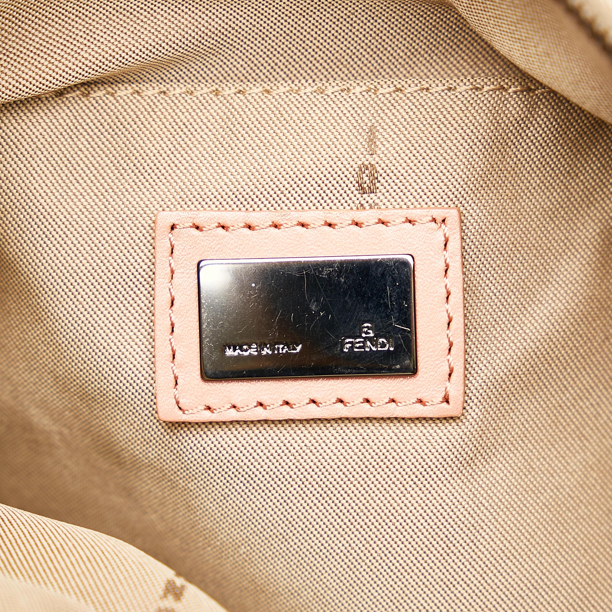 Fendi Zucchino Oyster Shoulder Bag (SHG-27P3i7)