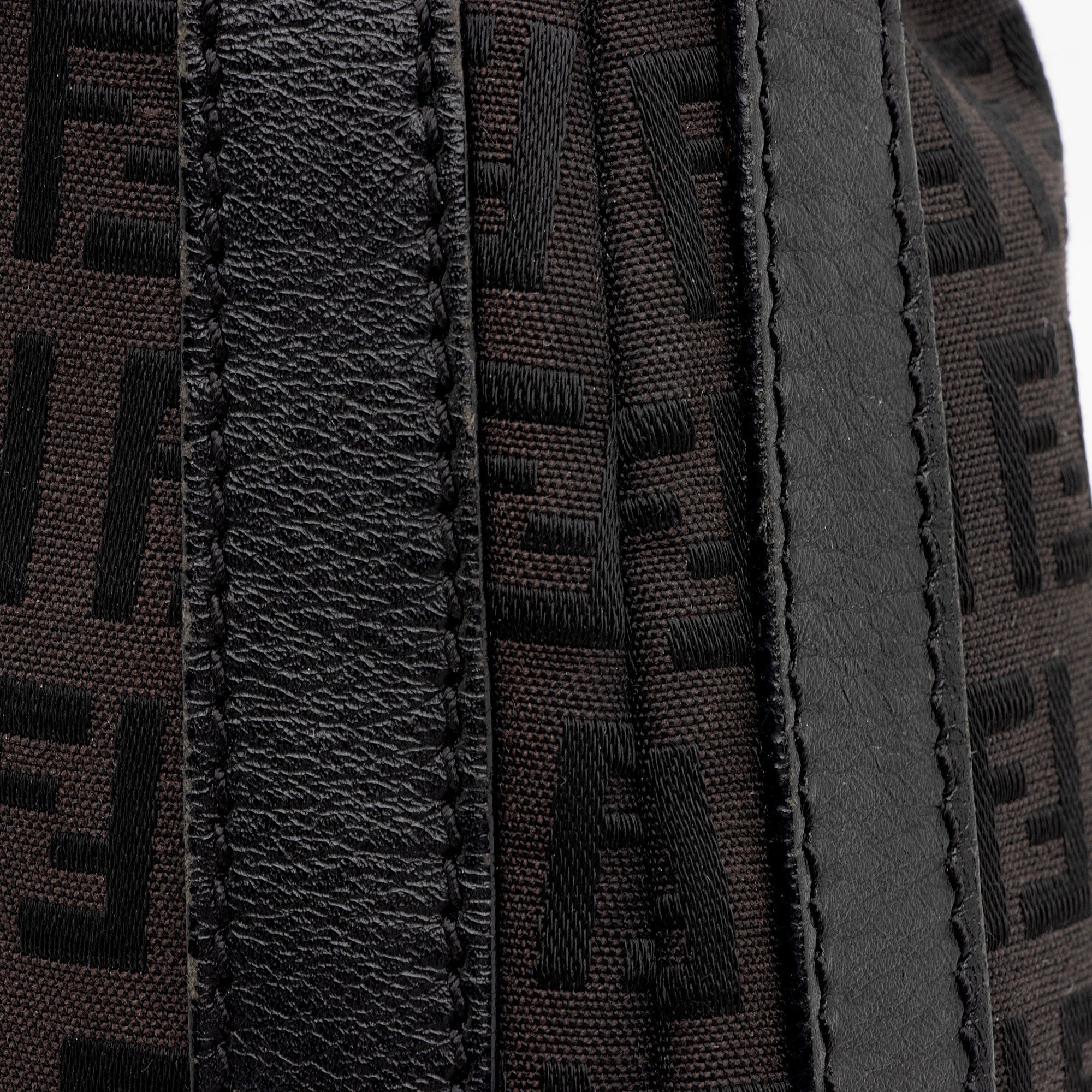 Fendi Zucchino Passaspalla Chef Hobo (SHF-9lMY3o)