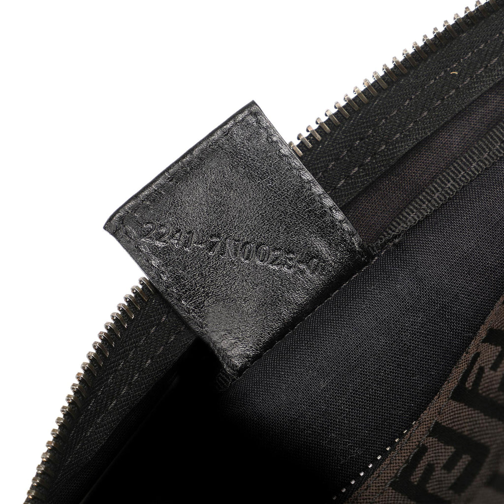 Fendi Zucchino Pouch (SHG-fzYfbD)