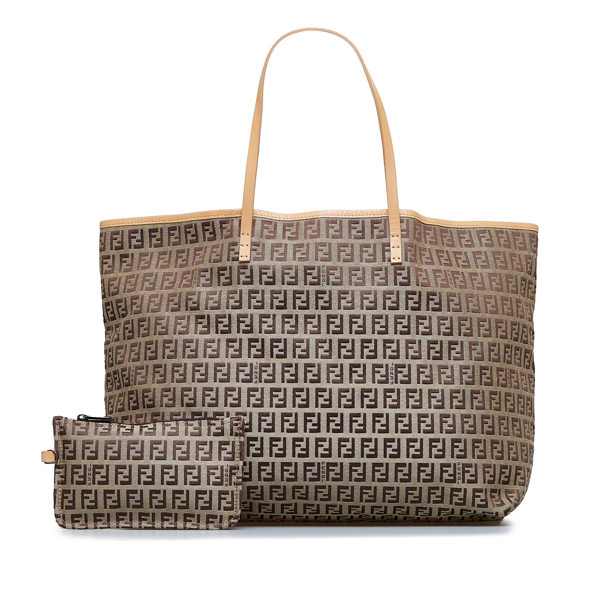 Fendi Zucchino Roll Tote (SHG-XScaCT)