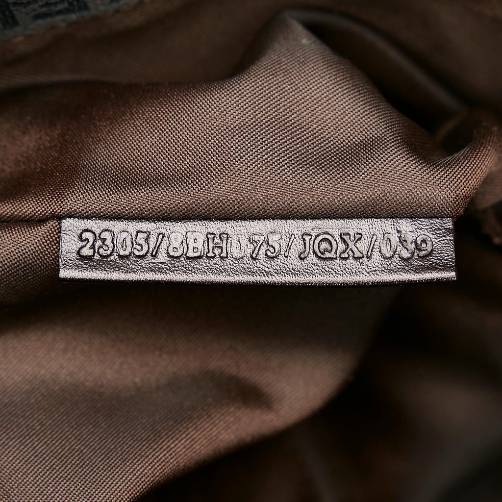 Fendi Zucchino Roll Tote (SHG-I2Tyld)