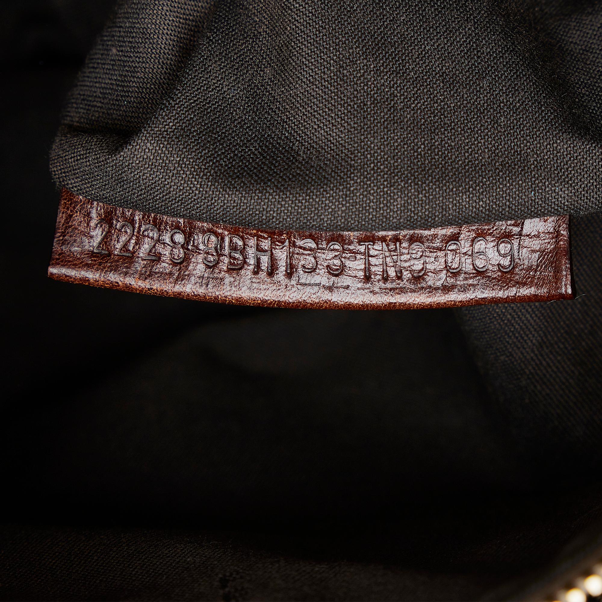 Fendi Zucchino Roll Tote (SHG-Bmz0sP)