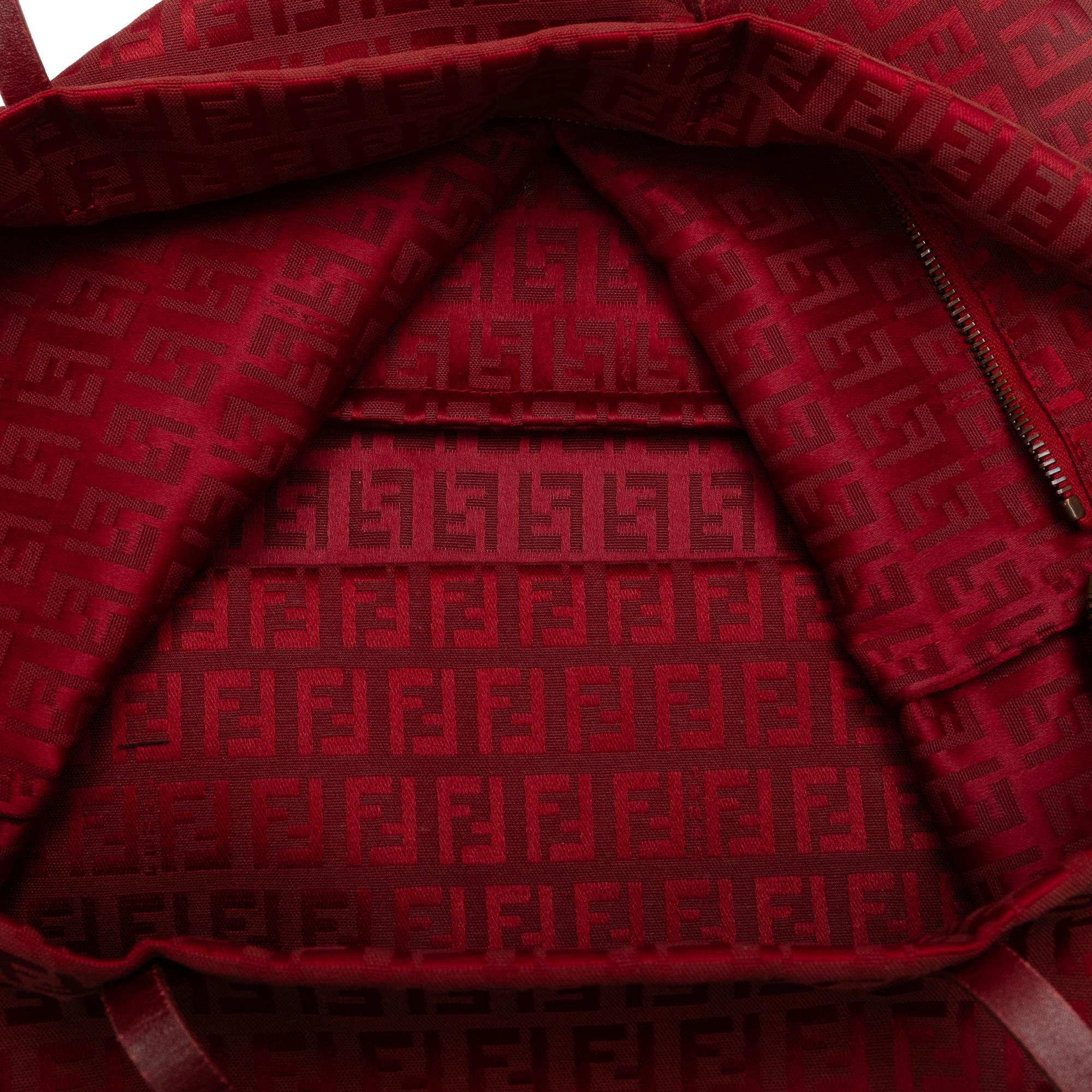 Fendi Zucchino Roll Tote (SHG-pGTGQL)