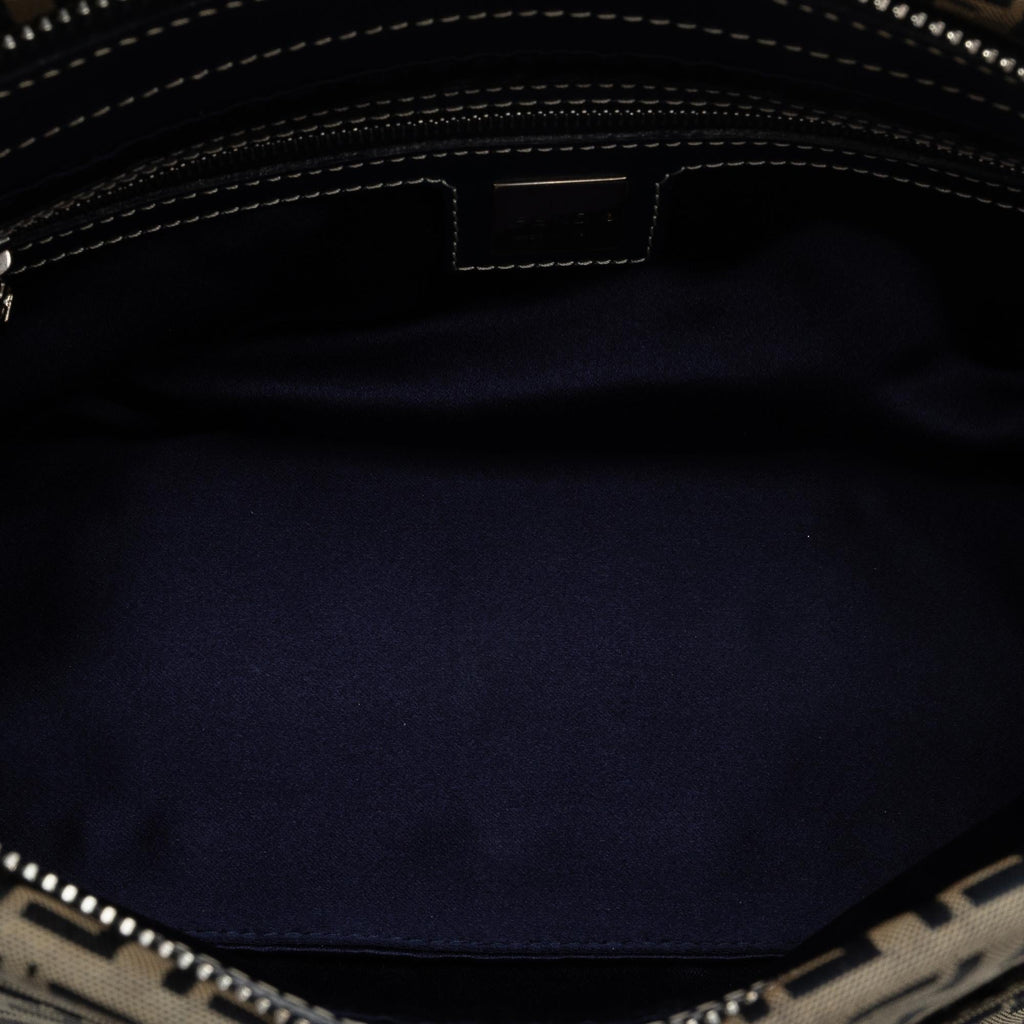 Fendi Zucchino Shoulder Bag (SHG-3j76gm)