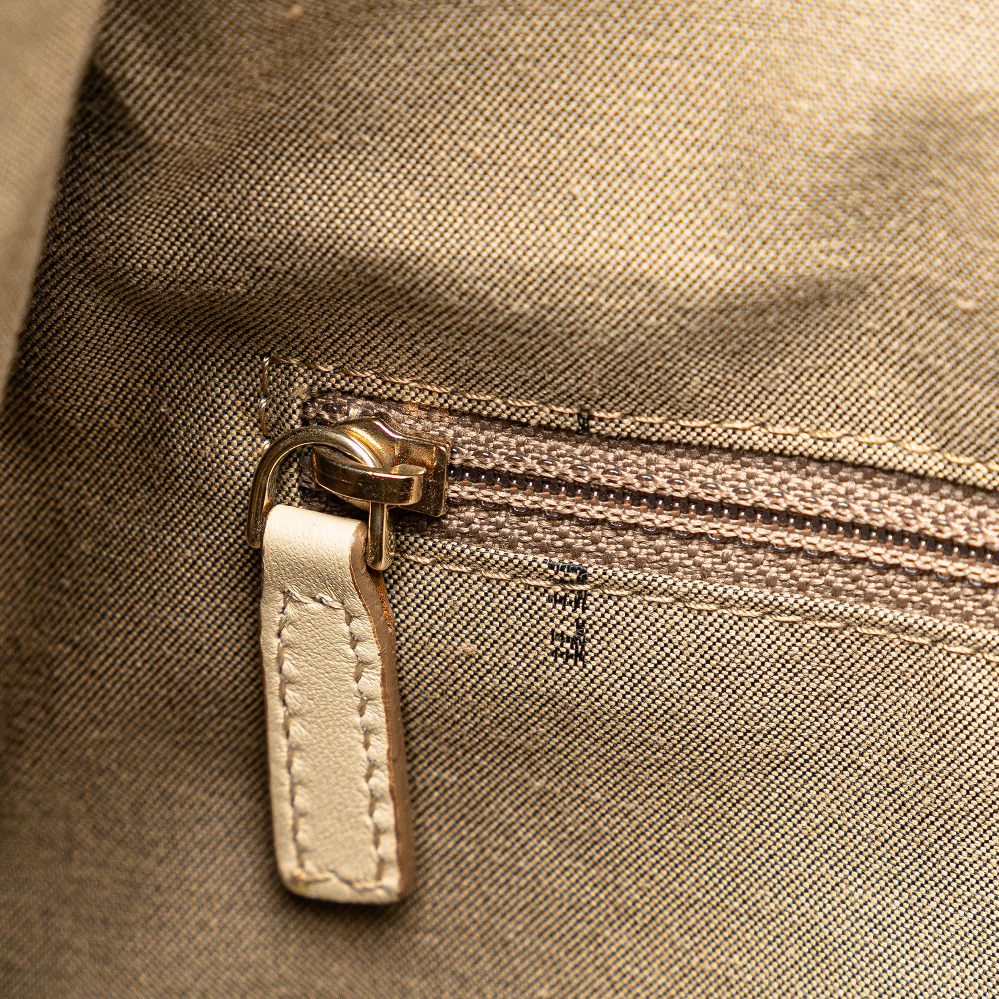 Fendi Zucchino Spalmati Chiusura Tote (SHG-Cwo6NC)