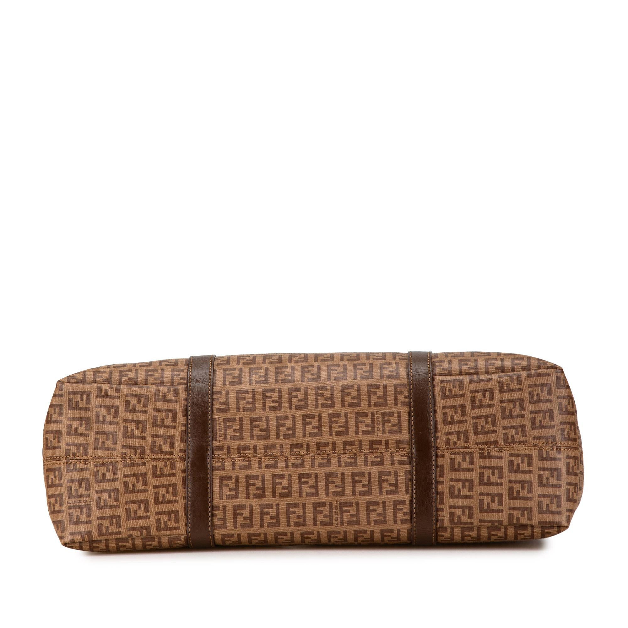 Fendi Zucchino Spalmati Tote (SHG-vMOHAy)