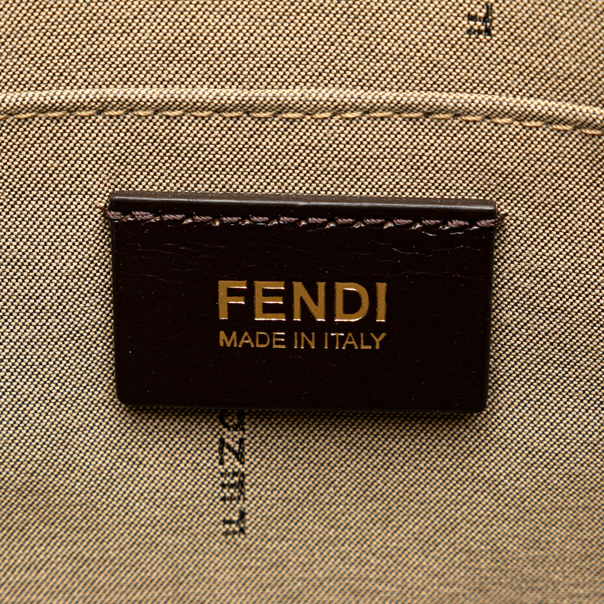 Fendi Zucchino Spalmati Tote (SHG-vMOHAy)