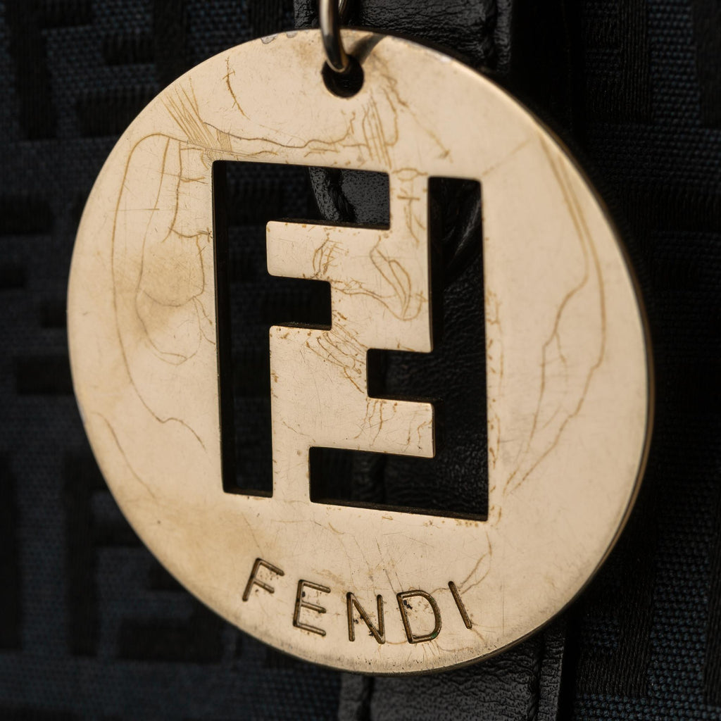 Fendi Zucchino Superstar Canvas Tote (SHG-UfLfjB)