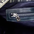 Fendi Zucchino Tote Bag (SHG-GWpfkv)