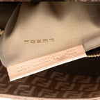 Fendi Zucchino Tote Bag (SHG-wDLMDO)