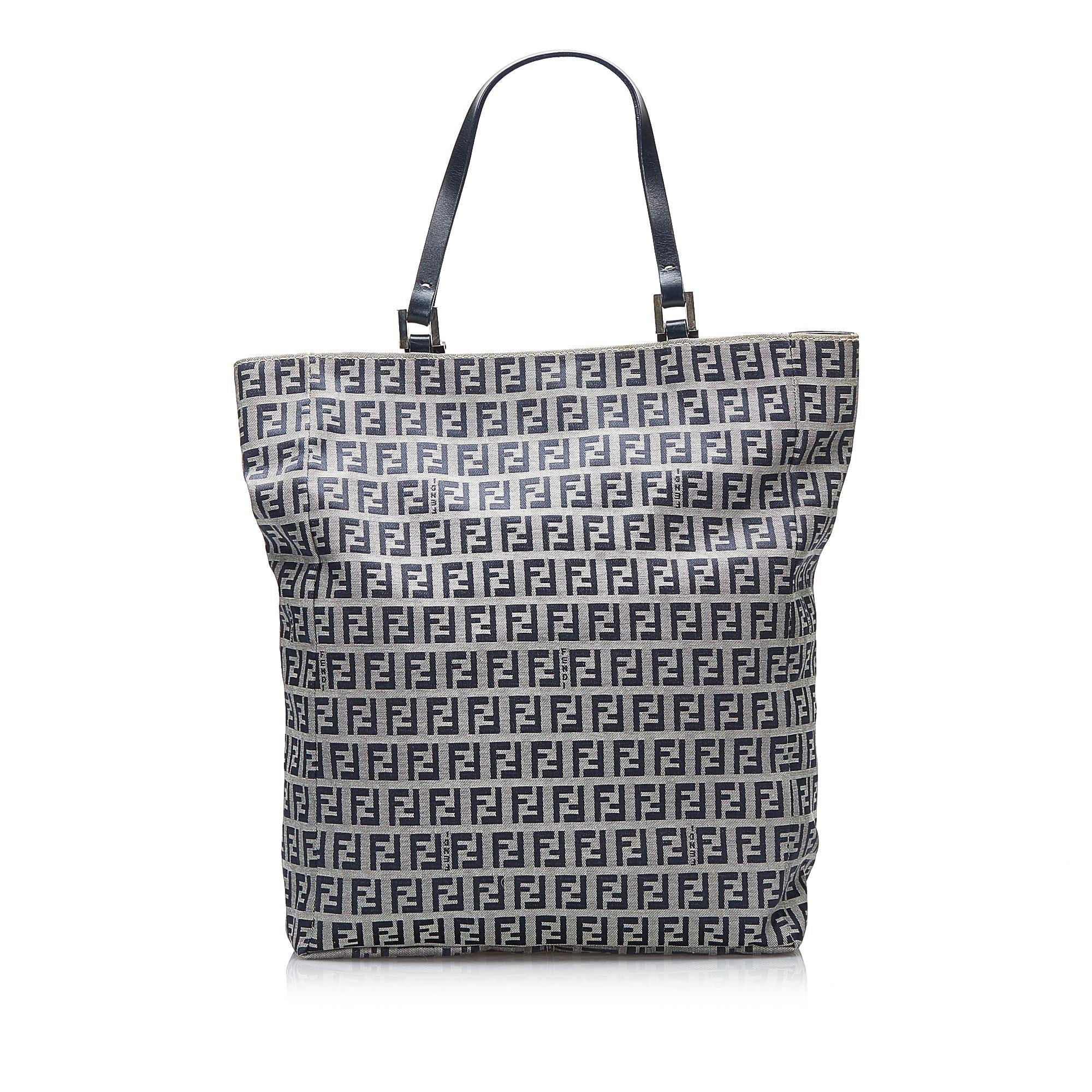 Fendi Zucchino Tote (SHG-DITOcS)