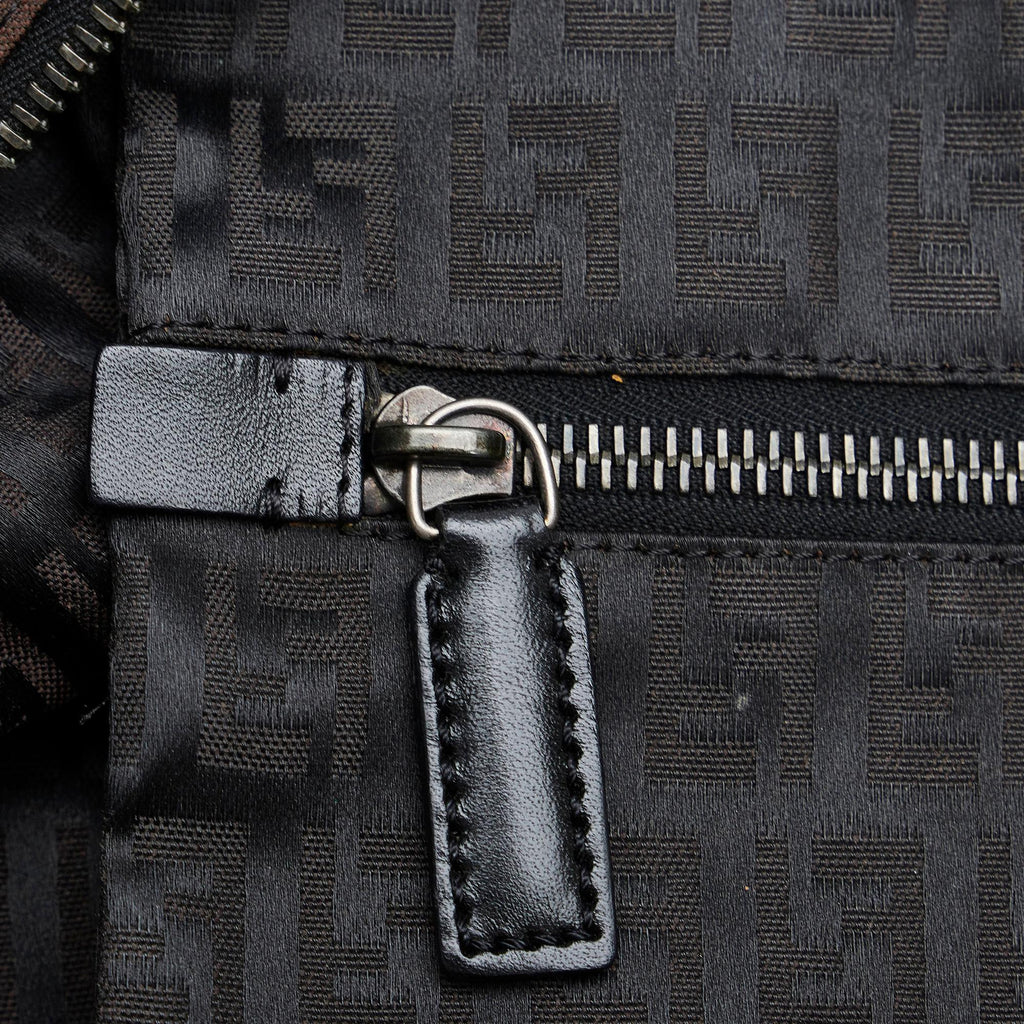 Fendi Zucchino Tote (SHG-2yIqU2)
