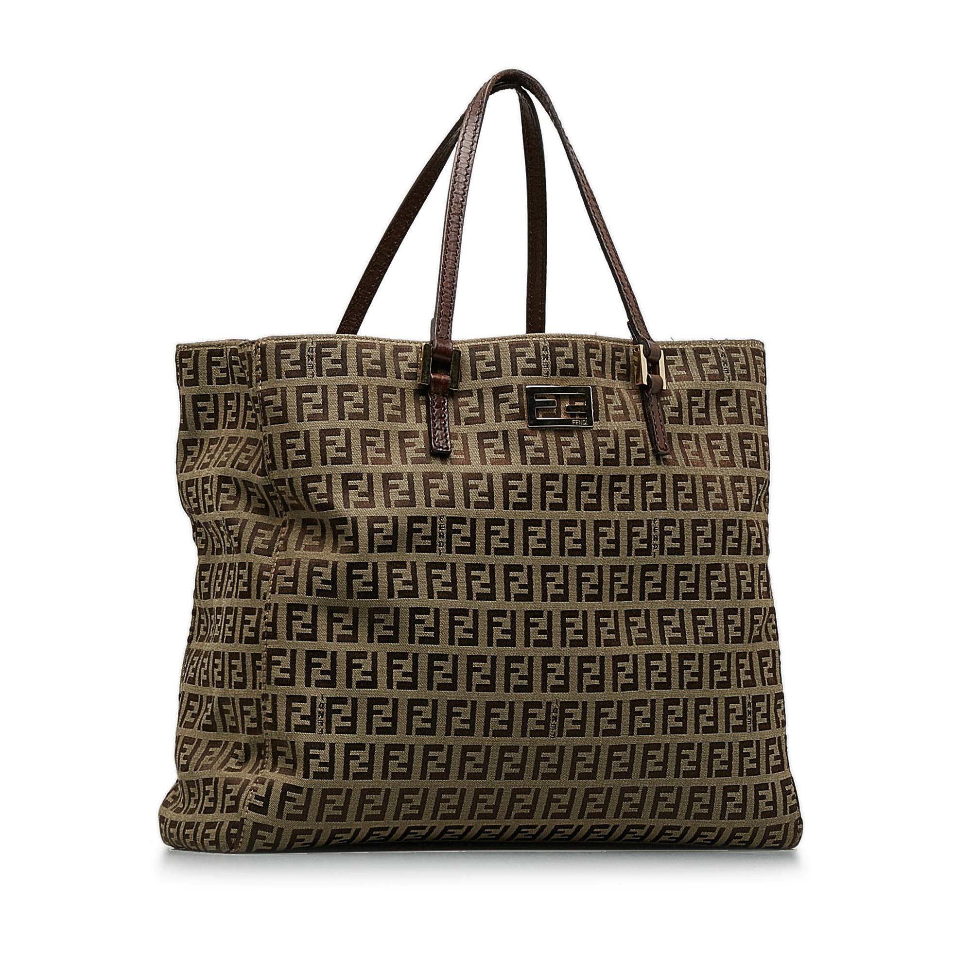 Fendi Zucchino Tote (SHG-8JSwQn)