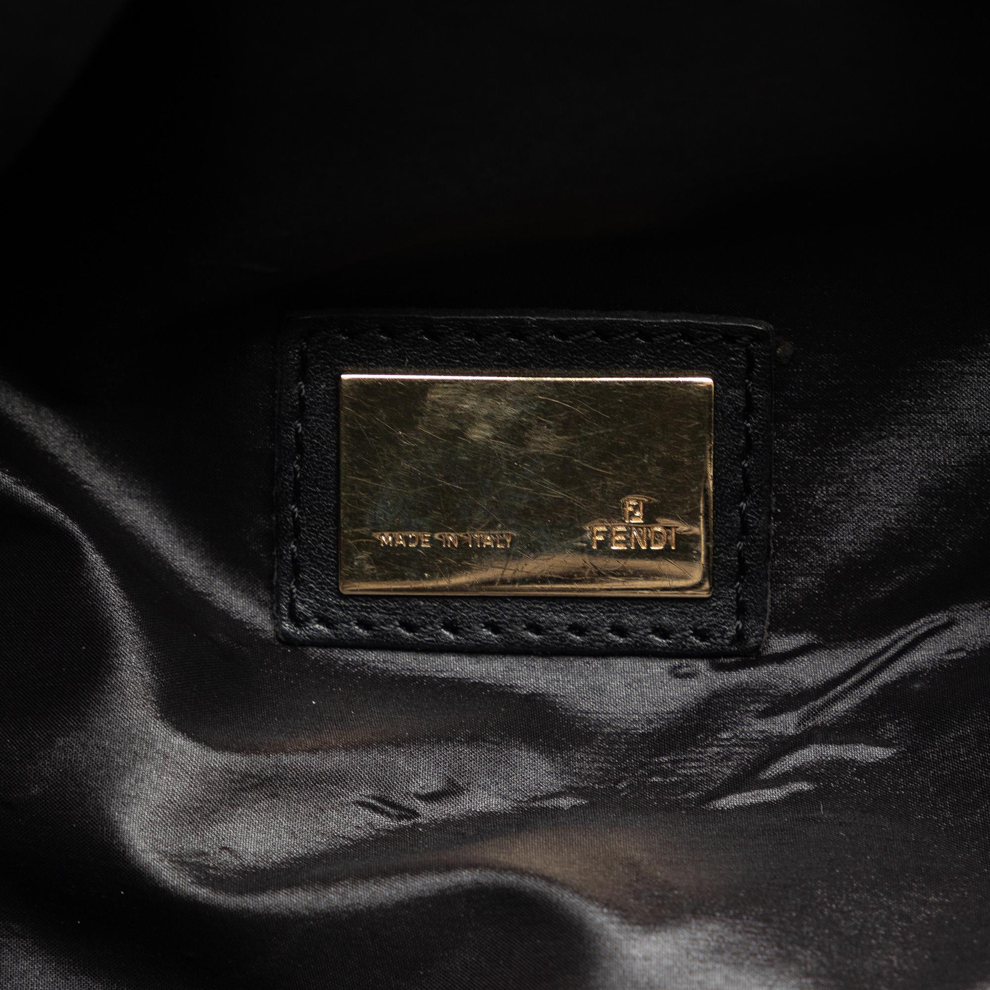 Fendi x Moncler Puffer Spy Handbag (SHG-JAt9k3)