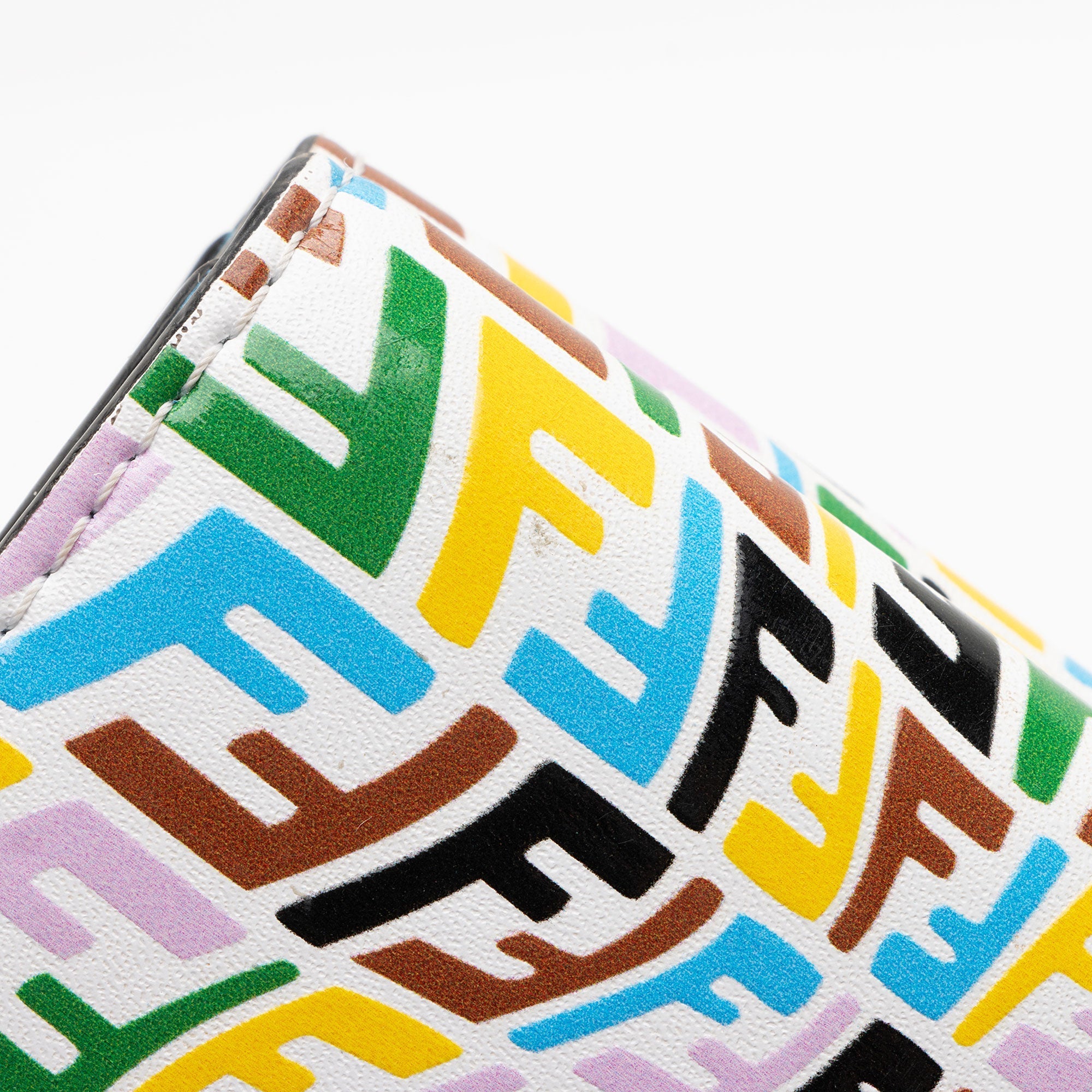 Fendi x Sara Coleman Leather FF Vertigo 1997 Trifold Wallet (SHF-yscSFM)