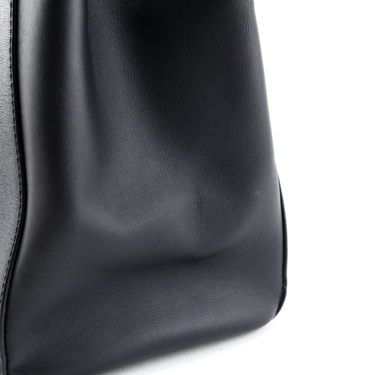 Fendi Black Vitello Elite Regular 2Jours Tote